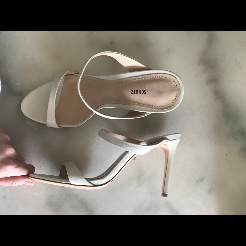 Schutz white leather heel